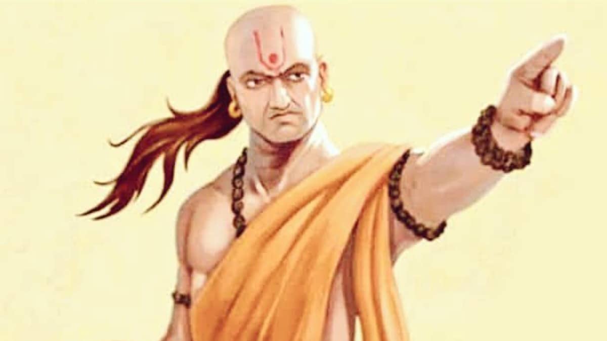 विष्णुगुप्त चाणक्य, पैशाची अडचण, पैशाचे आकर्षण, Chanakya Niti, चाणक्य